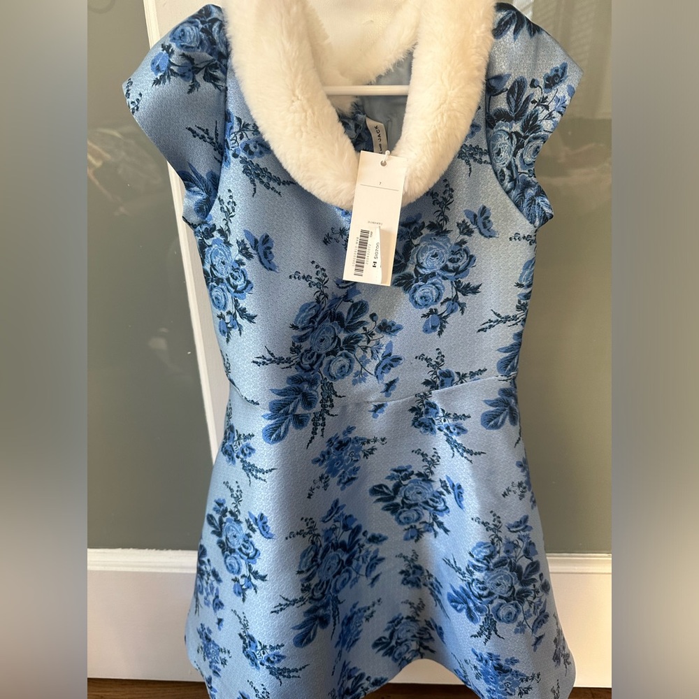 Janie & Jack holiday dress - NWT! Size 7 runs a little small